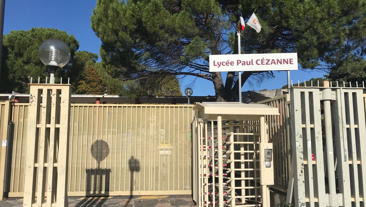 Agression à la machette devant le lycée Cezanne à Aix Agression à la machette devant le lycée Cezanne à Aix
