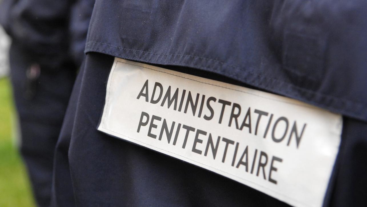 Prison de Luynes : Marc Pena prend position pour les surveillants après l'incendie du véhicule d'un agent Prison de Luynes : Marc Pena prend position pour les surveillants après l'incendie du véhicule d'un agent