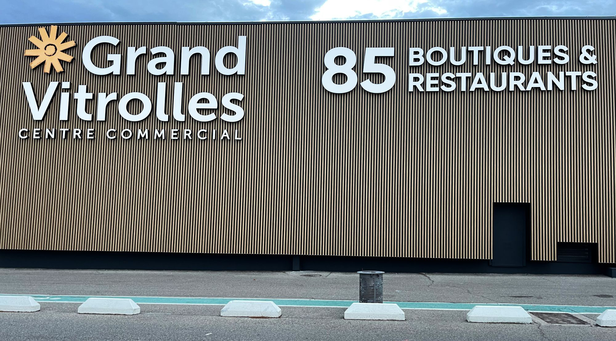 Vitrolles : les restaurateurs historiques du centre Grand Vitrolles étranglés par l’arrivée des grandes chaînes