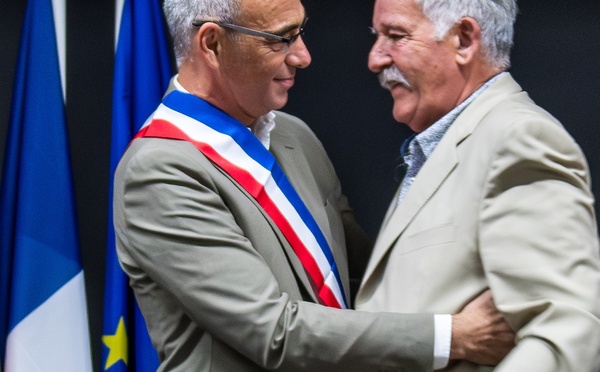 À Bouc-Bel-Air, Mathieu Piétri succède à Richard Mallié : une nouvelle ère s’ouvre à la mairie